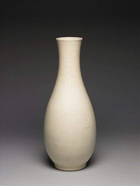 漳州窯 白瓷棒棰瓶