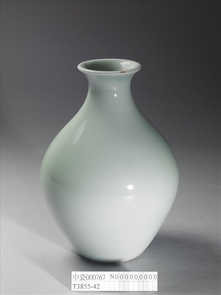 青釉瓶