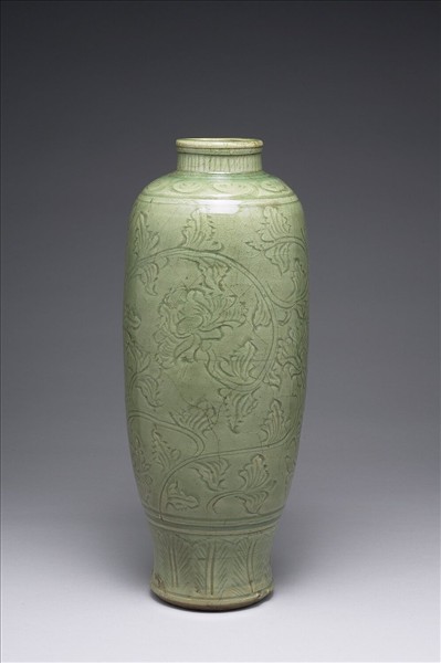 龍泉窯 青瓷劃花花卉燈籠瓶