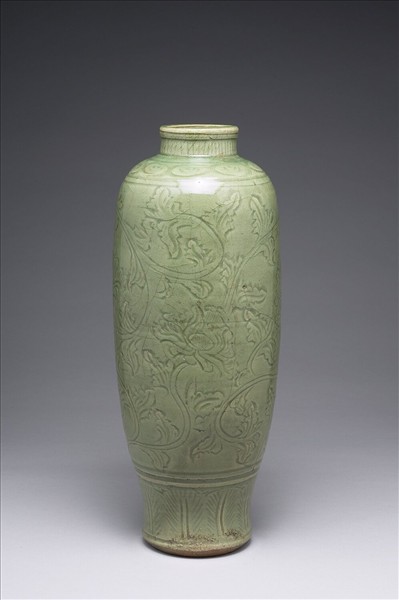 龍泉窯 青瓷劃花花卉燈籠瓶