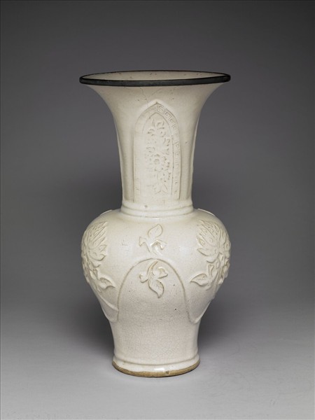 中國南方窯 紫砂月白釉鳳尾瓶