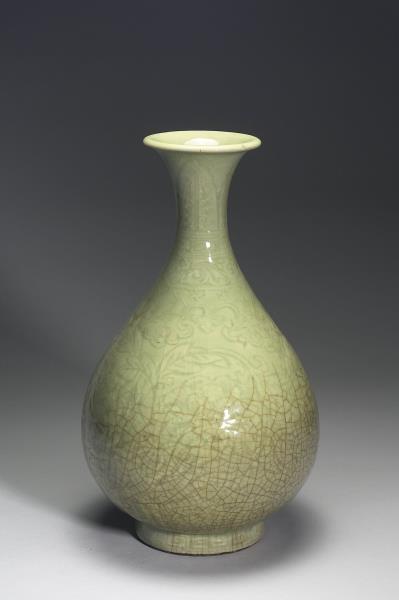 龍泉窯 青釉玉壺春瓶