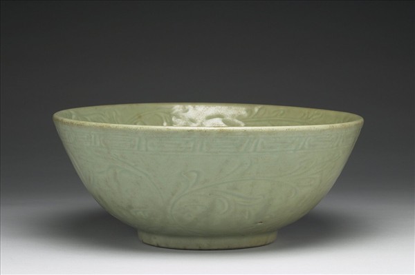 龍泉窯 青釉碗