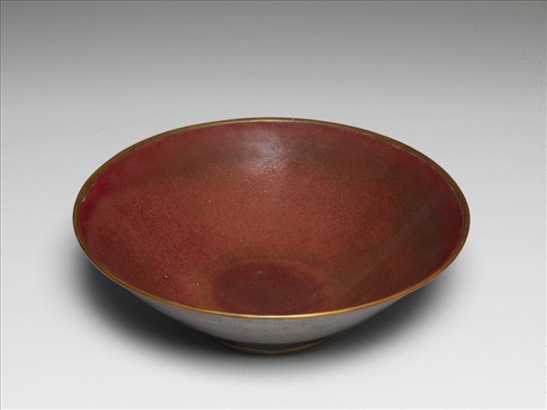 霽紅釉碗