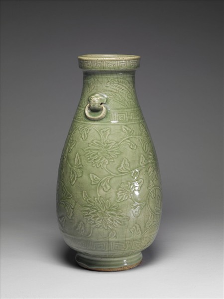 龍泉窯 青瓷劃花雙耳瓶