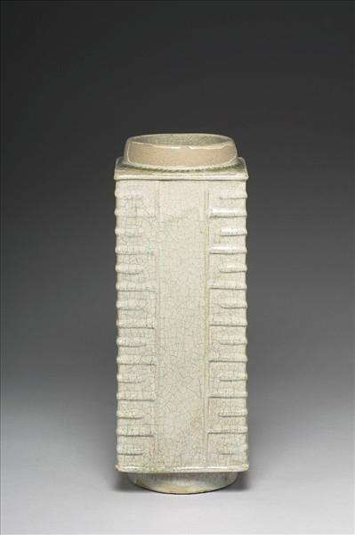 石灣窯 白釉琮式瓶