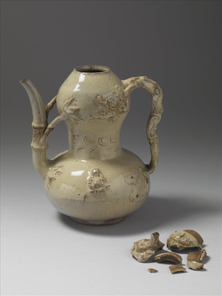 白瓷葫蘆式執壺