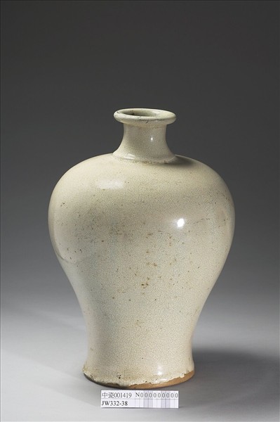石灣窯 白瓷梅瓶
