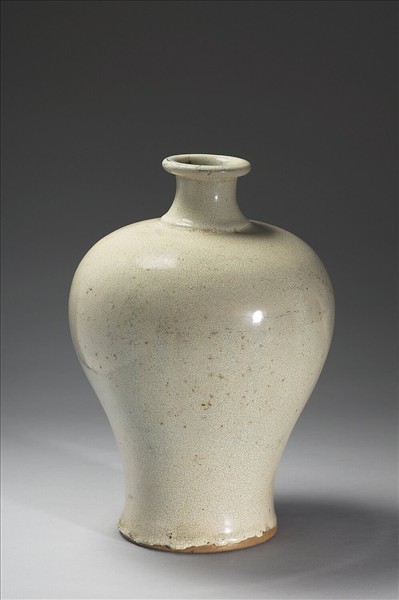 石灣窯 白瓷梅瓶