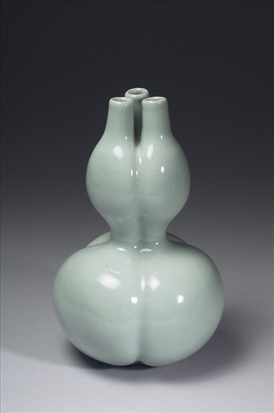 冬青釉三連葫蘆瓶