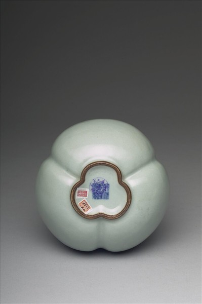 冬青釉三連葫蘆瓶