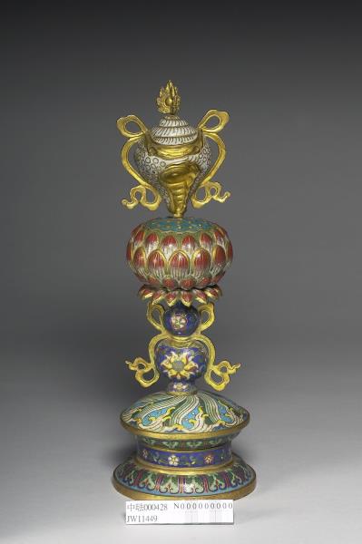 掐絲琺瑯八吉祥（寶螺）