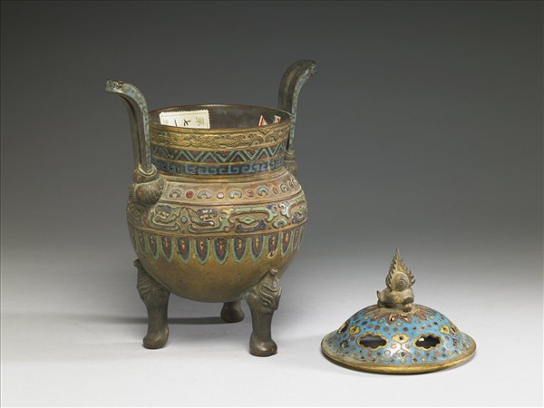 掐絲琺瑯香爐（五供）