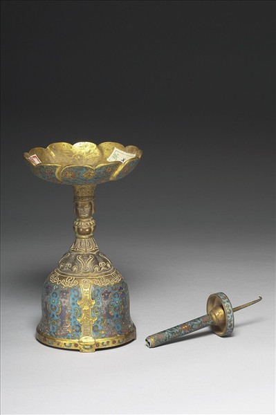 掐絲琺瑯燭台（五供）