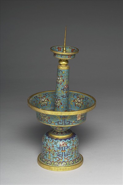 掐絲琺瑯燭台（五供）