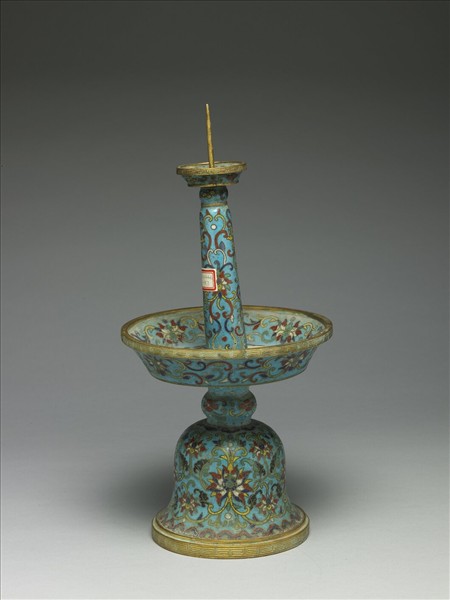 掐絲琺瑯燭台