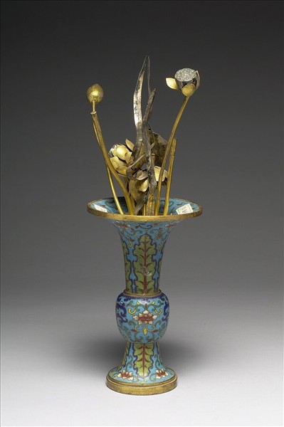 掐絲琺瑯瓶（五供）