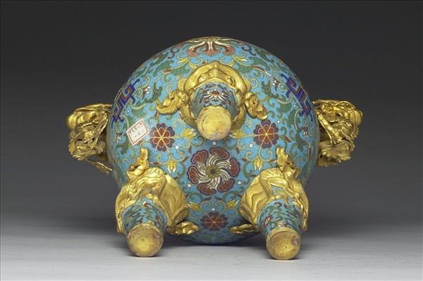 掐絲琺瑯爐（五供）