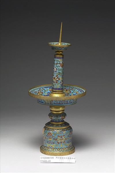 掐絲琺瑯燭台（五供）