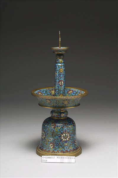 掐絲琺瑯燭台(五供)