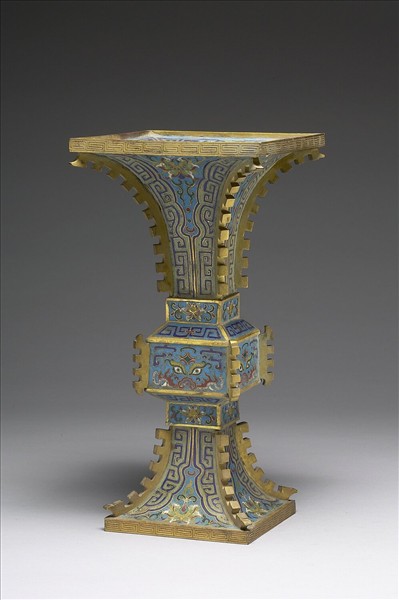 掐絲琺瑯瓶(五供)