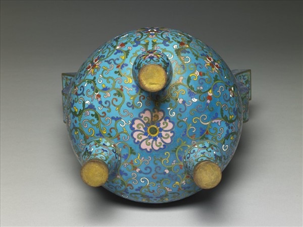 掐絲琺瑯爐(五供)