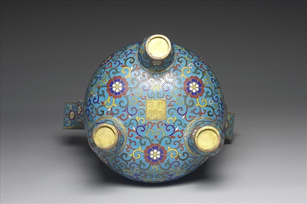 掐絲琺瑯香爐（五供）