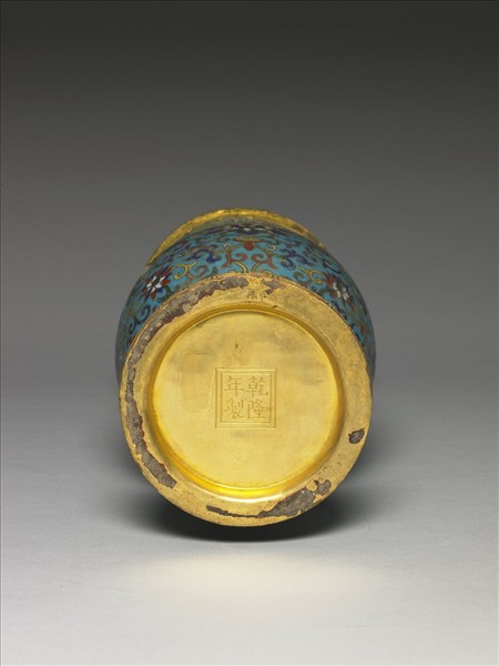 掐絲琺瑯瓶（五供）