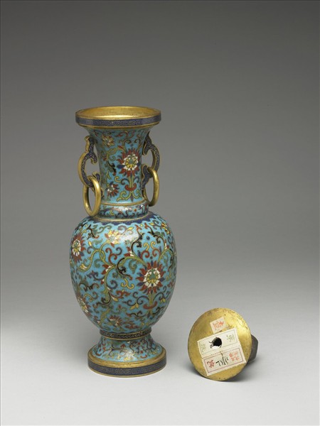 掐絲琺瑯瓶（五供）