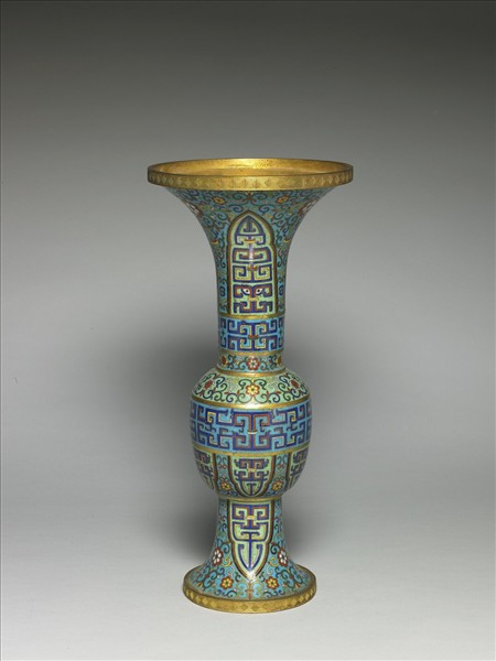 掐絲琺瑯觚形瓶(五供)