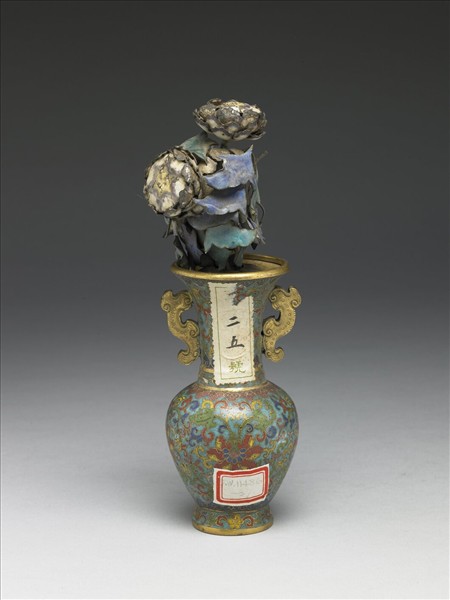 掐絲琺瑯瓶（五供）