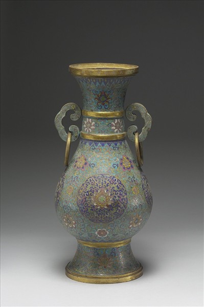 掐絲琺瑯雙耳瓶