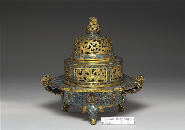 掐絲琺瑯螭耳爐