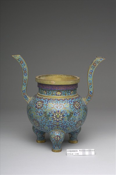 掐絲琺瑯鼎式爐（五供）