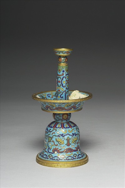 掐絲琺瑯燭台(五供)