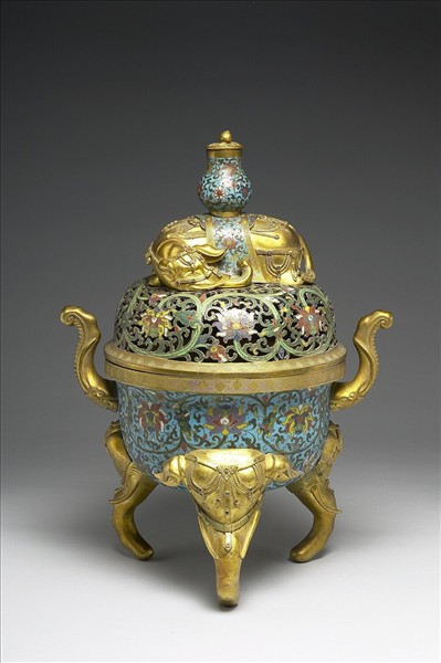 掐絲琺瑯鼎式爐