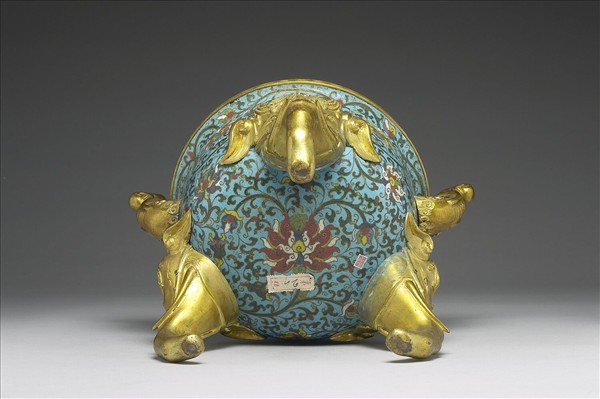 掐絲琺瑯鼎式爐