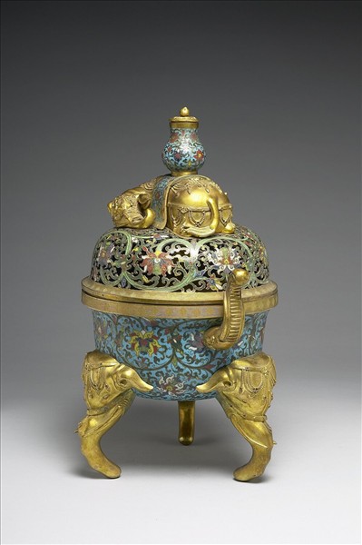 掐絲琺瑯鼎式爐