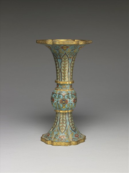 掐絲琺瑯觚形瓶（五供）