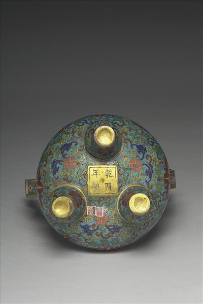 掐絲琺瑯香爐（五供）