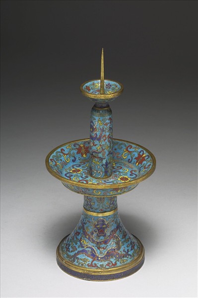 掐絲琺瑯燭台（五供）