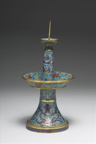 掐絲琺瑯燭台（五供）