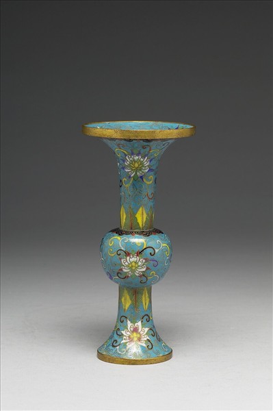 掐絲琺瑯瓶（五供）