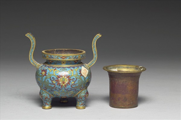 掐絲琺瑯香爐（五供）