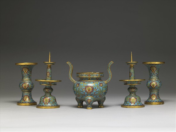 掐絲琺瑯香爐（五供）