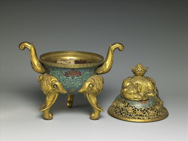 掐絲琺瑯象鼻爐