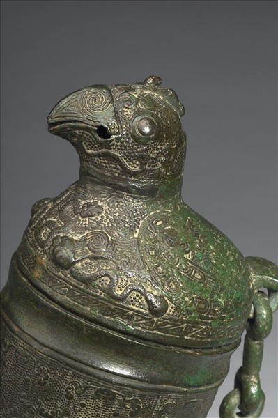 綯紋鳥首瓠形壺