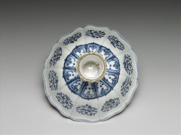 青花花果紋花式高足碗