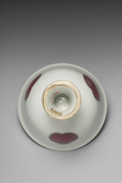 釉裡紅三果高足杯