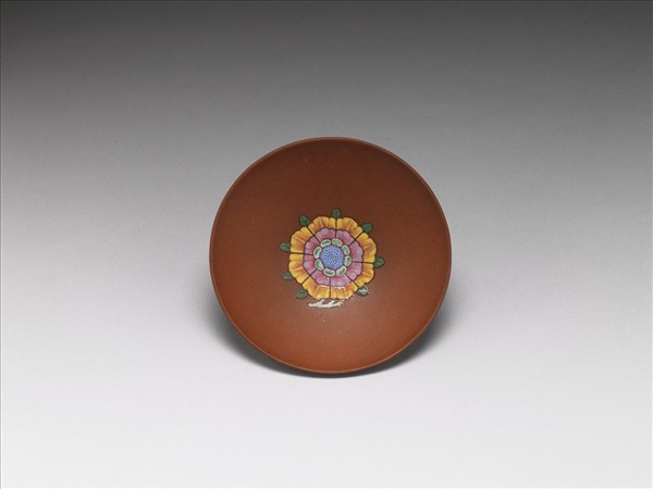 宜興胎畫琺瑯四季花卉蓋碗